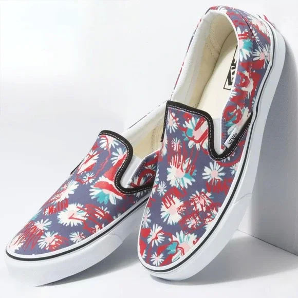 Vans Women's Floral Slip-On Shoes - Red and Blue - Picture 4 of 12